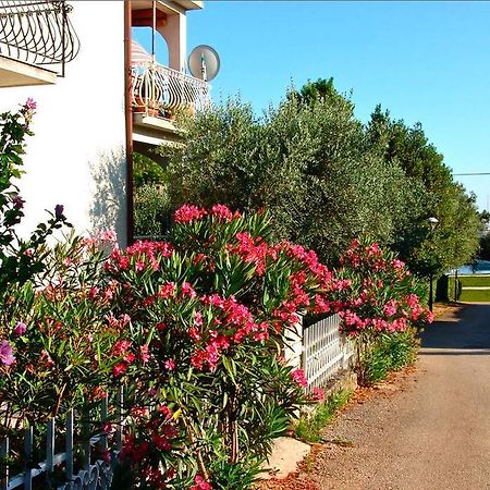 Seafront Apartment Jadri Umag Eksteriør bilde